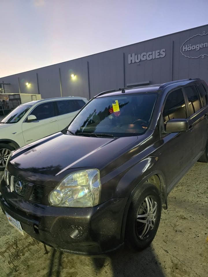 Nissan X-Trail 2010 SUV